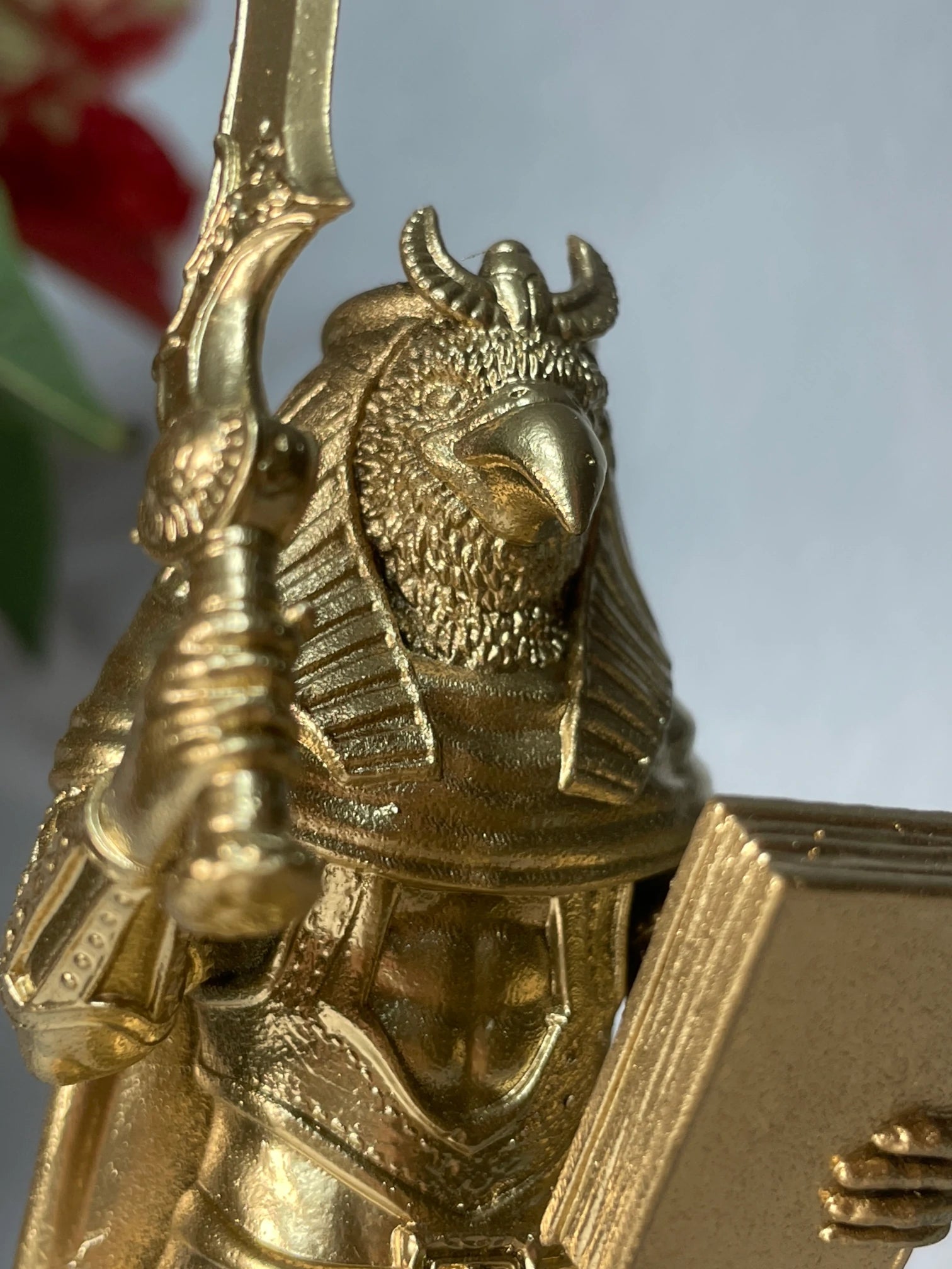 Statue of Horus – Egyptian God of the Sky, Kingship & Protection, Hand-Painted Figurine – Altar Miniature Decoration