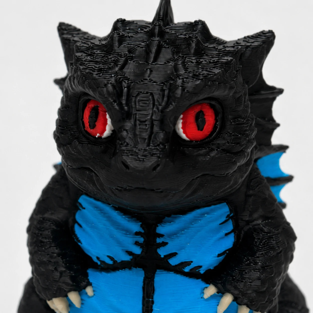 KODA Guardian Dragon desk figurine – multicolor FDM 3D printed – detail close-up – PrintableArtForge