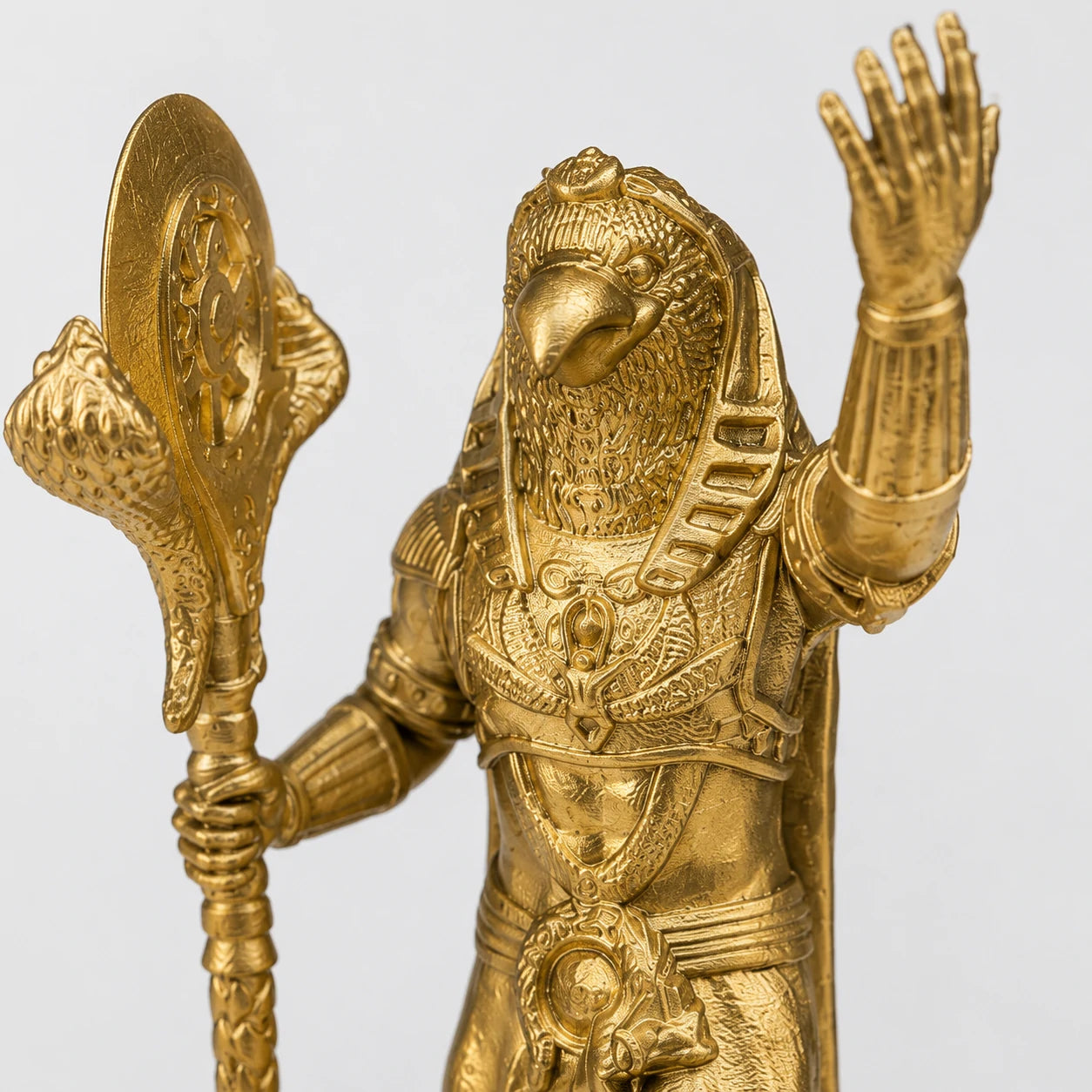 Ra Egyptian Sun God statue – hand-painted SLA resin 15 cm – detail close-up hand-painted surface – PrintableArtForge