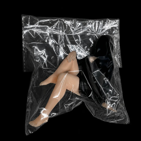 The Wanderer faceless hooded figurine – product packaging and unboxing – PrintableArtForge